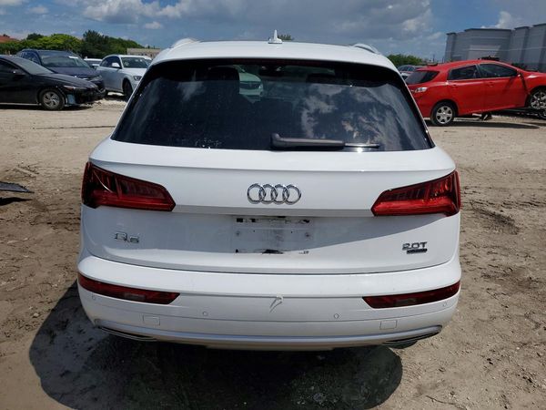 2018 AUDI Q5 quattro Premium Plus