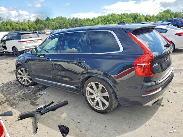 2018 VOLVO XC90 Inscription