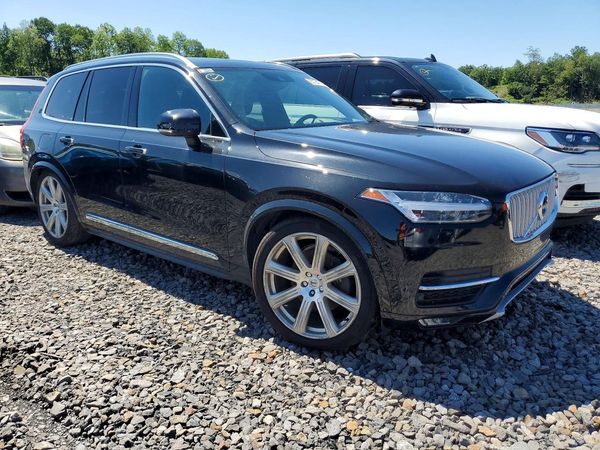 2018 VOLVO XC90 Inscription