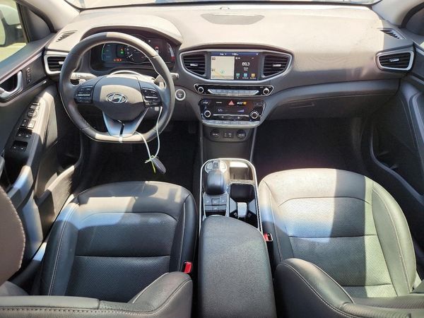 2019 HYUNDAI IONIQ Limited (EV)