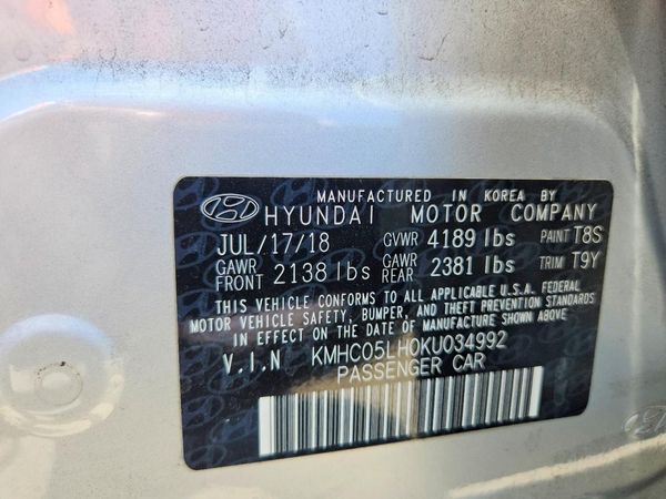 2019 HYUNDAI IONIQ Limited (EV)