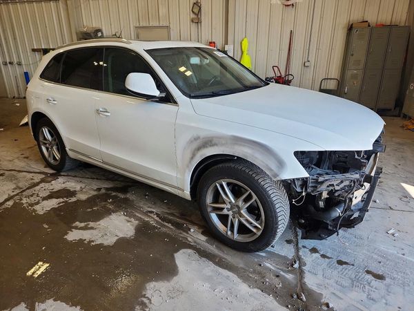2015 AUDI Q5