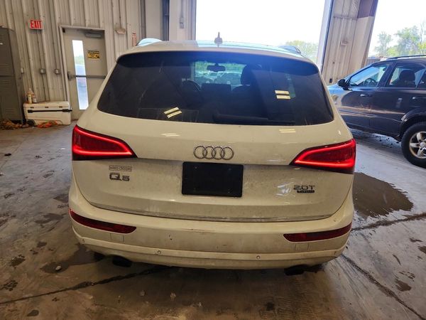 2015 AUDI Q5