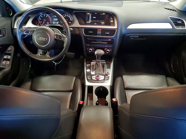 2015 AUDI A4 quattro Premium Plus