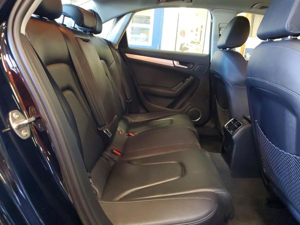 2015 AUDI A4 quattro Premium Plus