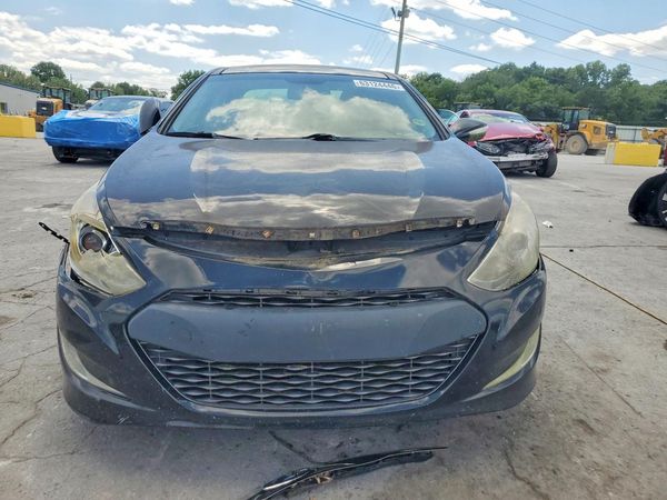 2014 HYUNDAI SONATA