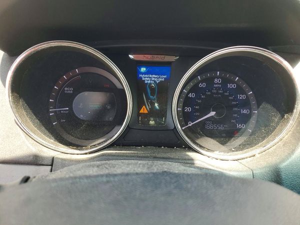 2014 HYUNDAI SONATA