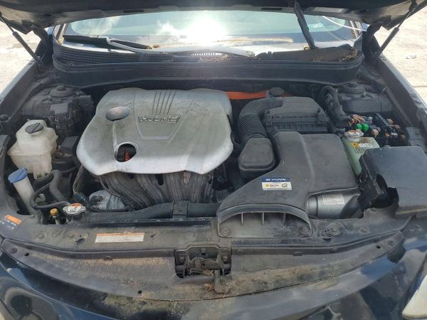 2014 HYUNDAI SONATA