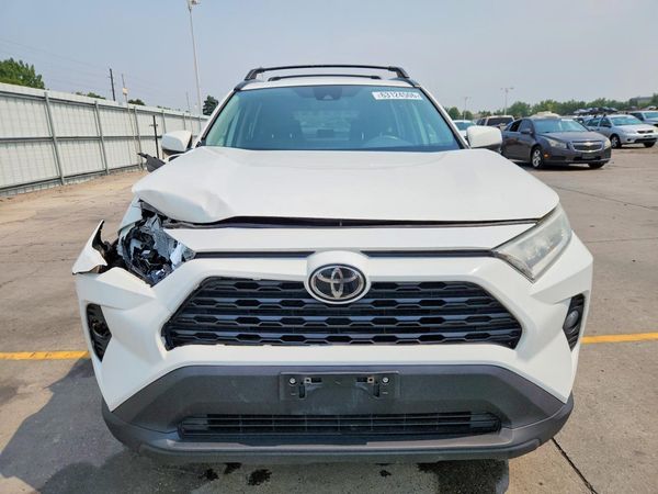 2019 TOYOTA RAV4 XLE / XLE Premium 4WD