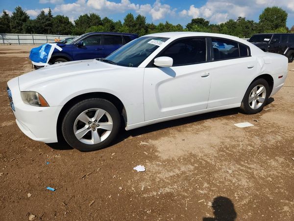 2014 DODGE CHARGER SE