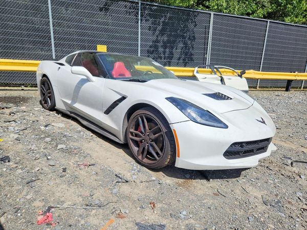 2019 CHEVROLET CORVETTE Stingray Preferred 2LT — Passenger 3/4