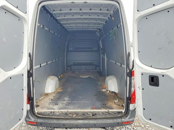 2024 MERCEDES-BENZ SPRINTER 907 (VS30)