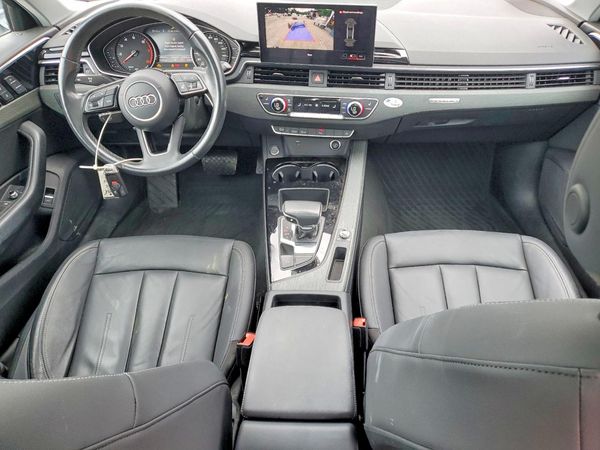 2021 AUDI A4 quattro Premium