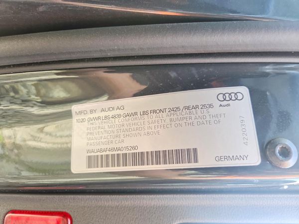 2021 AUDI A4 quattro Premium