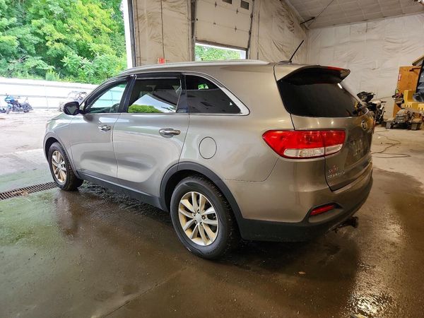 2017 KIA SORENTO L, LX