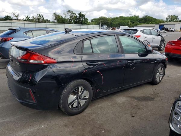 2017 HYUNDAI IONIQ