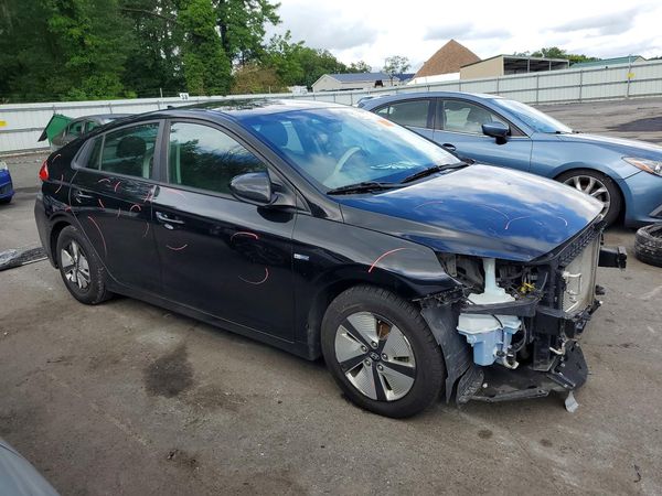 2017 HYUNDAI IONIQ