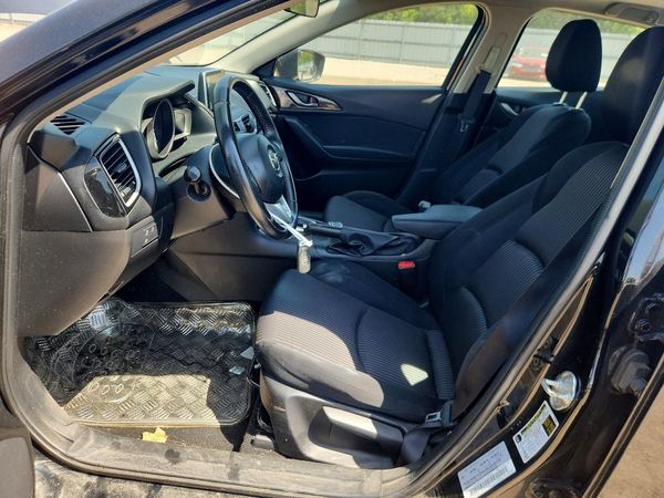 2016 MAZDA 3