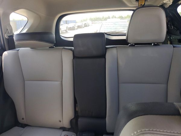 2017 TOYOTA RAV4 Ltd/SE Platinum
