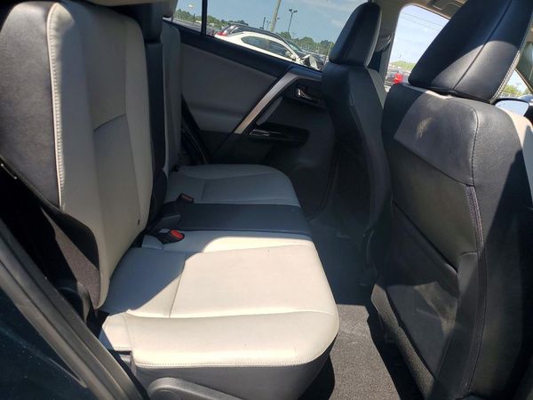 2017 TOYOTA RAV4 Ltd/SE Platinum
