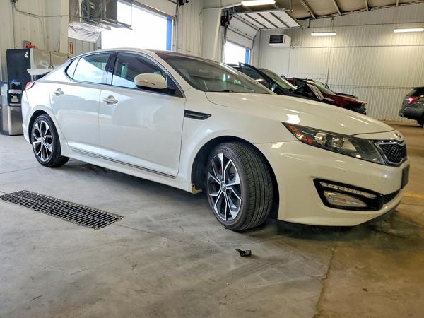 2013 KIA OPTIMA SX