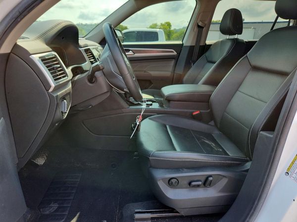 2023 VOLKSWAGEN ATLAS 4Motion SE w/ Tech