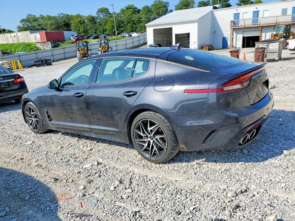 2023 KIA STINGER