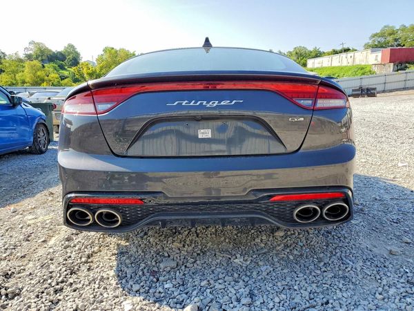 2023 KIA STINGER