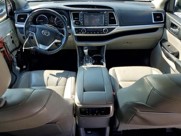 2016 TOYOTA HIGHLANDER Base/Hybrid
