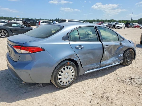 2022 TOYOTA COROLLA