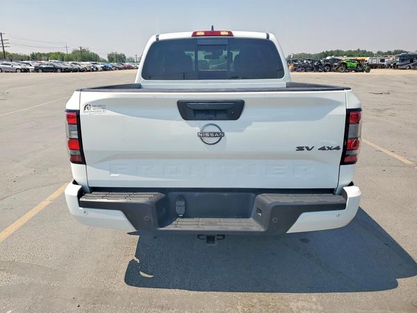 2024 NISSAN FRONTIER