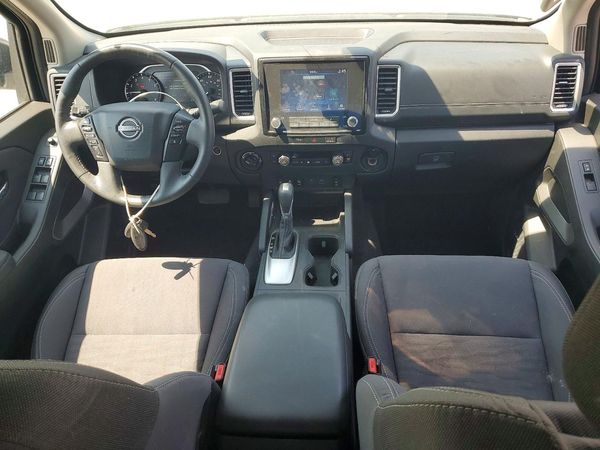 2024 NISSAN FRONTIER
