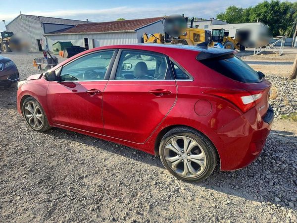 2014 HYUNDAI ELANTRA STD, Style, Tech — DSRA