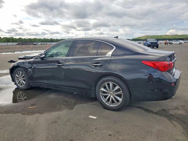 2015 INFINITI Q50