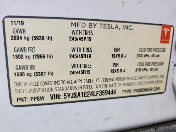 2020 TESLA MODEL S