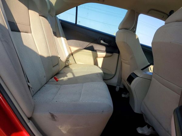 2014 TOYOTA CAMRY