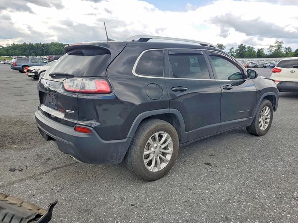 2019 JEEP CHEROKEE LATITUDE 4X4