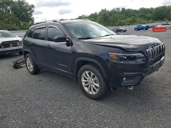2019 JEEP CHEROKEE LATITUDE 4X4