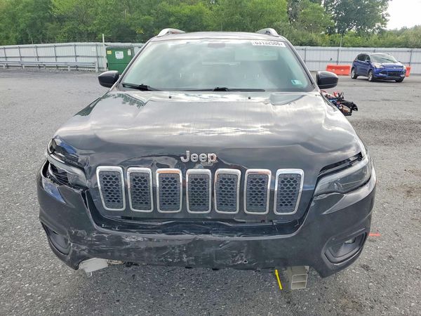 2019 JEEP CHEROKEE LATITUDE 4X4