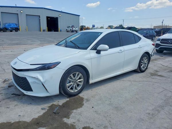 2026 TOYOTA CAMRY
