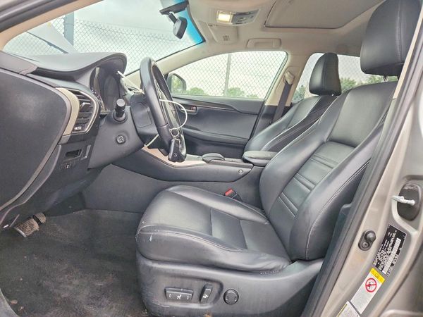 2015 LEXUS NX 200t Luxury