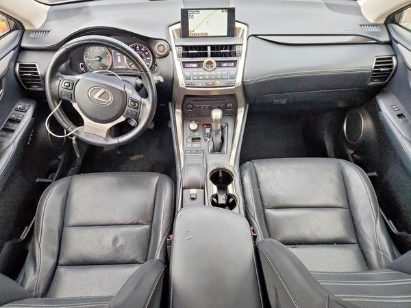 2015 LEXUS NX 200t Luxury