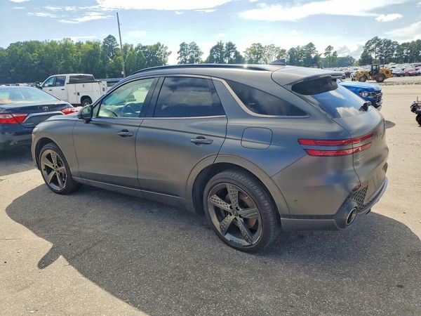 2023 GENESIS GV70