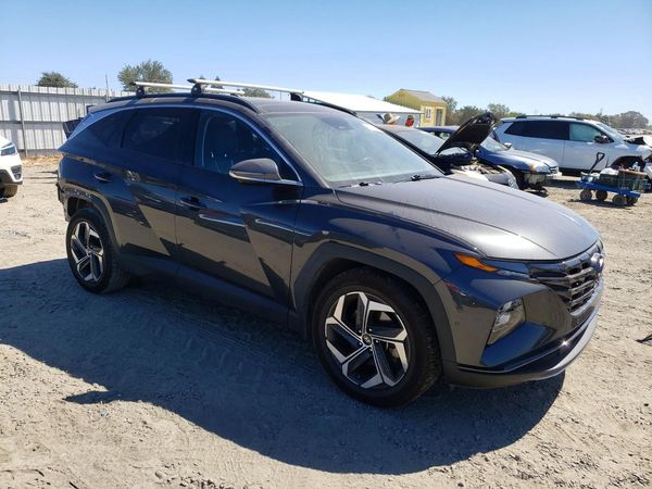 2022 HYUNDAI TUCSON Limited — Passenger 3/4