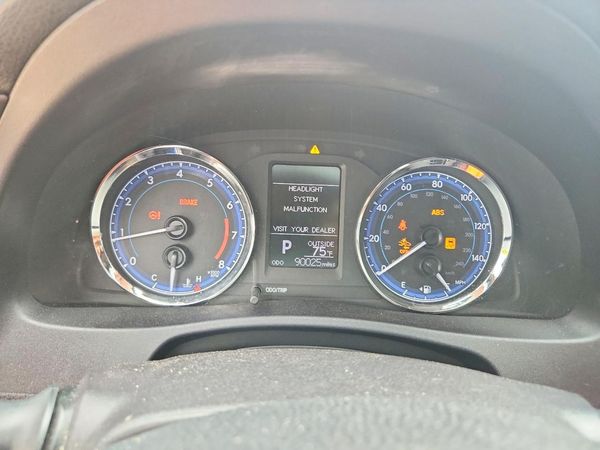 2019 TOYOTA COROLLA