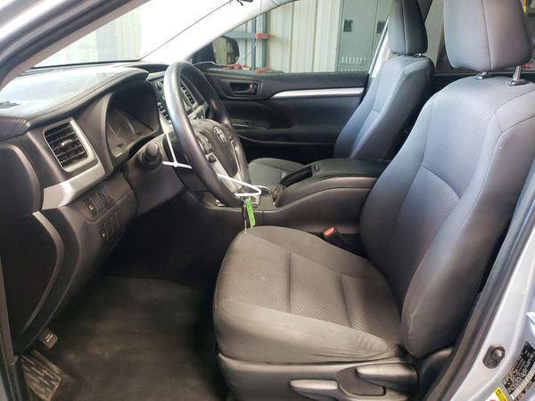 2018 TOYOTA HIGHLANDER LE/LE Plus