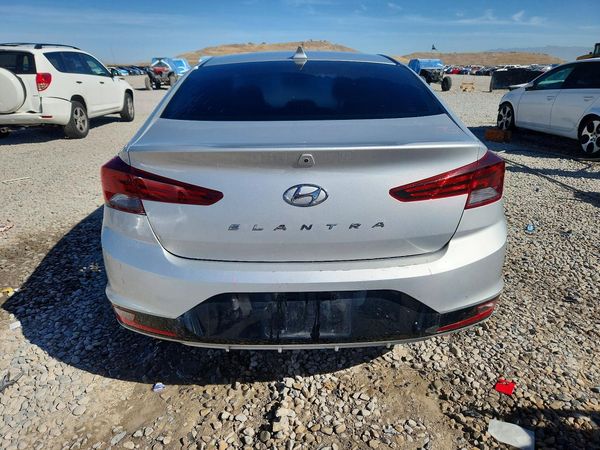 2019 HYUNDAI ELANTRA