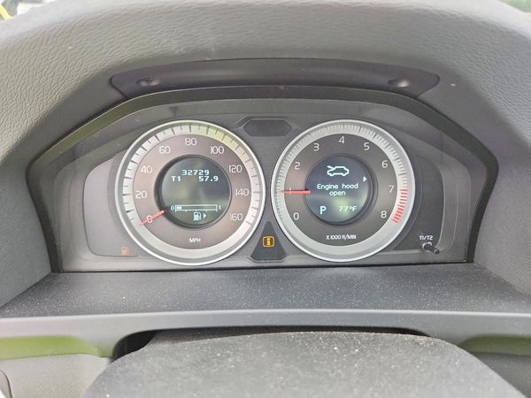 2013 VOLVO S60