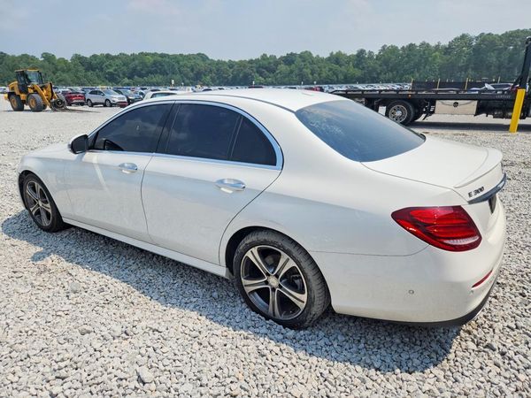 2017 MERCEDES-BENZ E E300