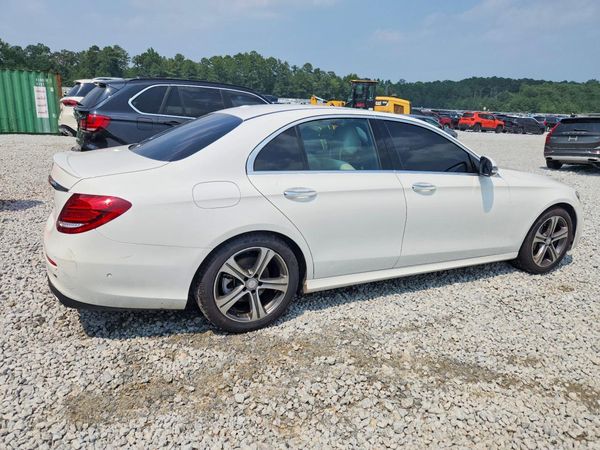 2017 MERCEDES-BENZ E E300